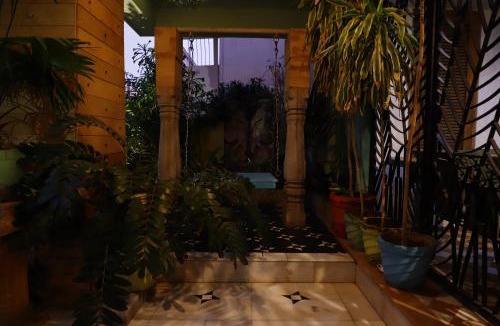 Keshav Nagar House | Aura Homestay Royal Villa