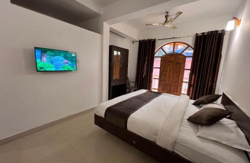 Saunta Vaddo House | Aura rooms & swimming pool, calangute