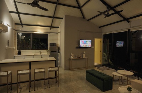 Elappara Villa | Aura Tree House Villa Farm