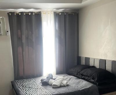 Cubao Hotel | Aurora Escalades Residences