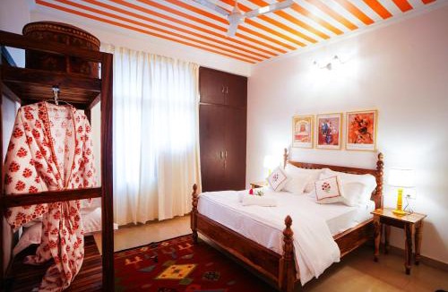 Malviya Nagar Apartment | Aurora Luxe Residence