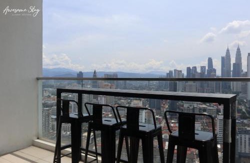Chow Kit Apartment | Awesomestay Hostel near KLCC , walk to PWTC PUTRA