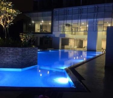 Batu Caves Apartment | Ayuman Suites, Gombak with KL City View