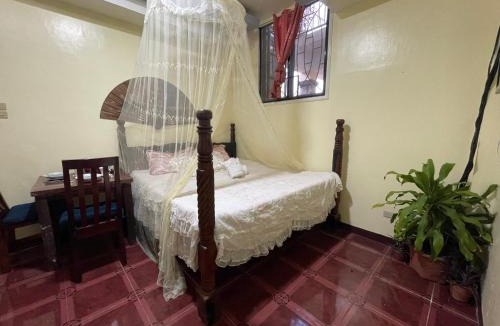Guiuan House | B2 Guest House and Events Place
