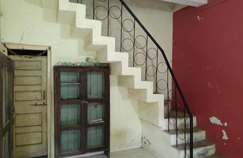 Aurangabad House | Bachelor's Homestay