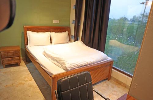 New Delhi Hostel | Back Stayz Delhi