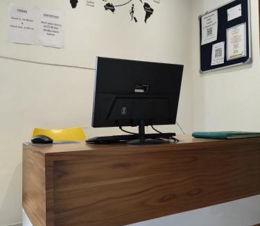 New Delhi Hostel | Back Stayz Delhi