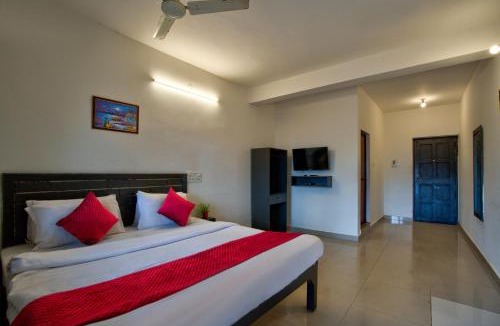 Baga House | Baga beach see side in