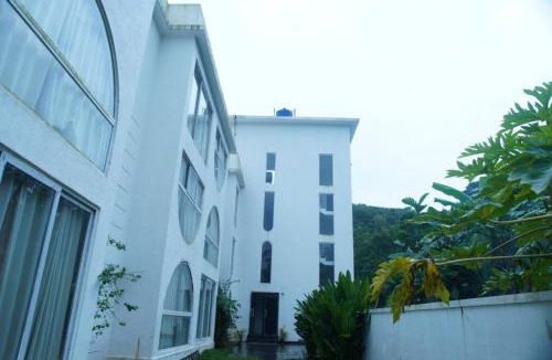 Saunta Vaddo Hotel | Baga Courtyard