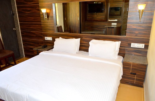 Saunta Vaddo Hotel | Baga Retreat