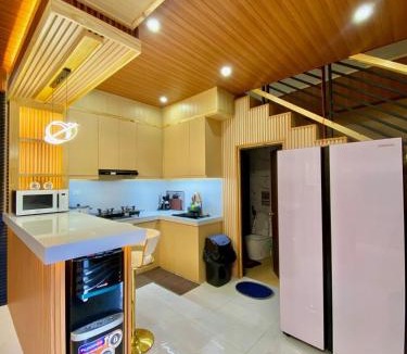 Baguio House | Baguio Transient Modern House Duplex type Unit A 5BR for 10-20 pax