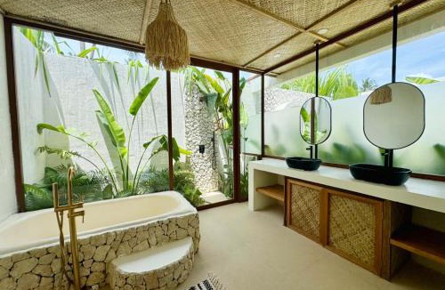 General Luna Villa | Baiana Beach Villas