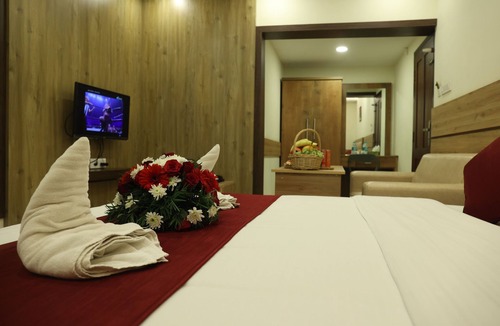 Hosdurg Hotel | Balaji Regency Kanhangad