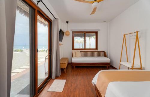 Binuclutan House | Balay Angkan Beachfront Villas Zambales