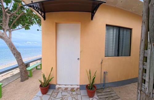 Daanbantayan House | Baltings Beachfront