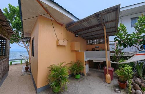 Daanbantayan House | Baltings Beachfront