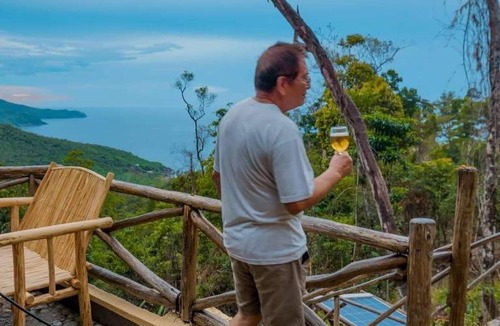 Puerto Princesa Bed & Breakfast | Bamboo house