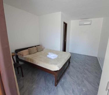 San Narciso Other | Beach front deluxe room with bathroom - Shiloh 1