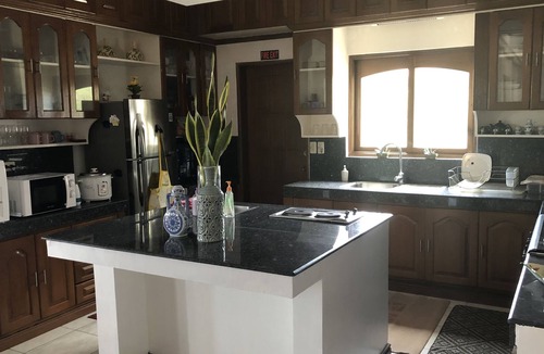 San Juan Villa | Beachfront Villa Victoria Resort 5 bedrooms, 3.5 bath,15 PAX