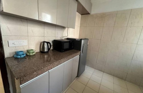 Noida Apartment | Beautiful Spacious 3 bedroom apartment