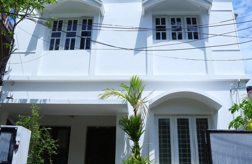 Kochi House | Bethesda Inn stands for serenity,hospitality and above all homely atmosphere