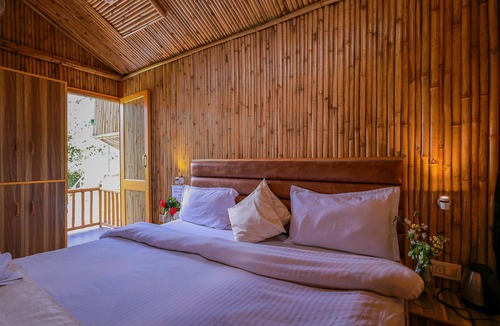 Naini Cottage | Bhaktiras Cottages