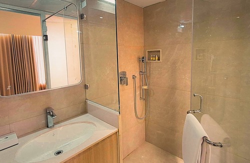 Ahmedabad Hotel | Biznotel by Pride Motera