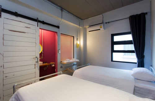 Talat Yai Hostel | bloo Hostel