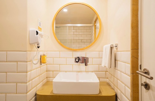 Dona Paula Hotel | Bloom Hotel - Dona Paula