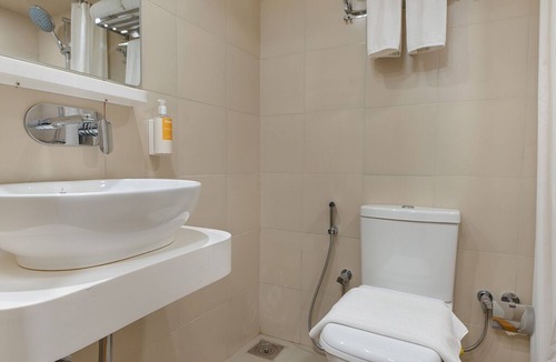 Ahmedabad Hotel | Bloom Hotel SG Highway