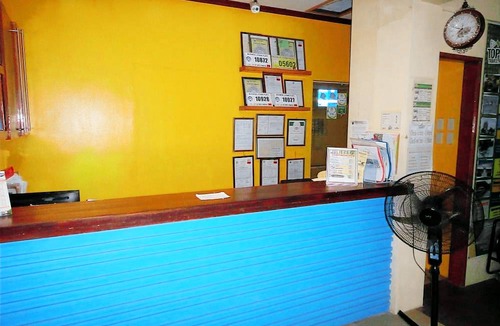 Puerto Princesa City Centre Hotel | Blue Lagoon Inn & Suites