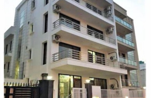 Greater Noida Apartment | BluO Classic Studio - India Expo Noida