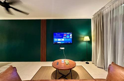 Cyberjaya House | BNB Cozy Homestay - Cyberjaya, 14 pax