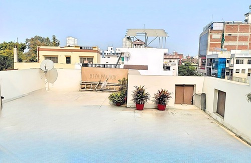 Varanasi Villa | Book Entire Luxury Villa For Your Group,Friends,Family and other Events.