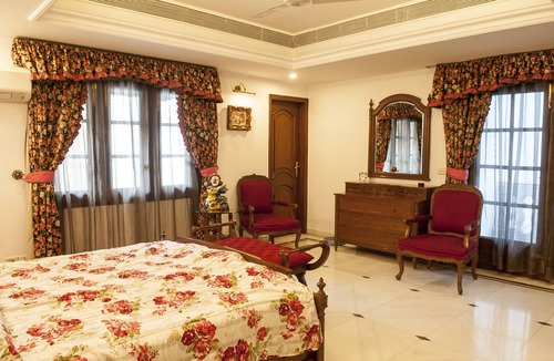 Hauz Khas House | Boutique Villa Experience