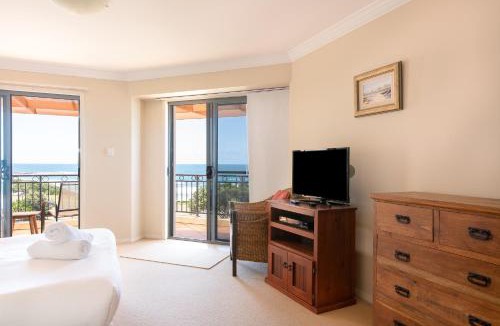 Yamba Apartment | Breakers 1- Unit 10- Stone Real Estate Yamba