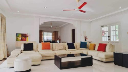 Lila House | Bretthouse Tourist Inn