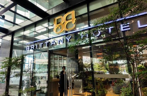 Bonifacio Global City Hotel | Brittany Hotel BGC