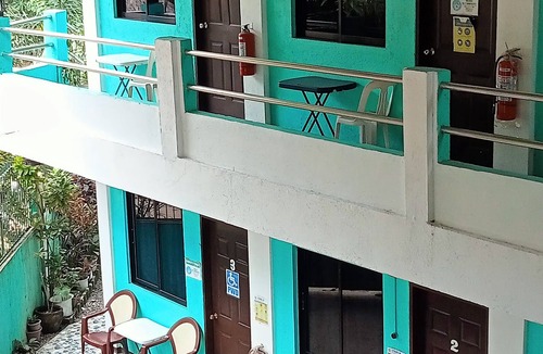 Coron Apartment | Budget accomodation with free drinking water and coffee
