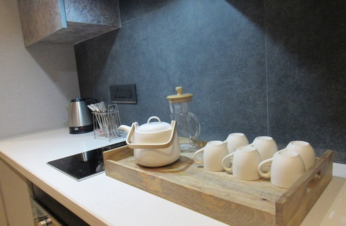 Noida Apartment | Business service apartment- in a mall near Expo centre.