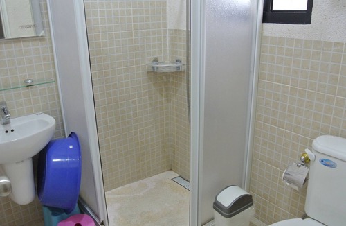 West Central District Apartment | C302 Family room (Tainan, Section of Ximen Road, beside Blueprint Culture & Creative Park)