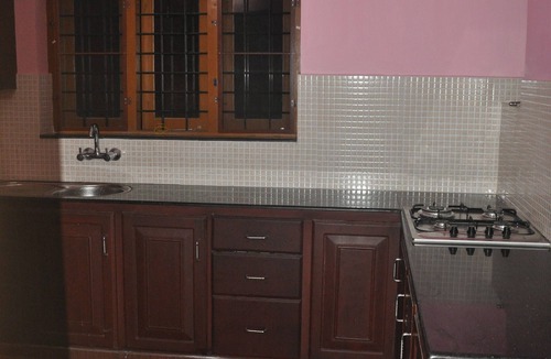 Quilon House | Calm, Lake-facing, Clean Villa/Rooms