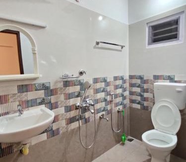 Fort Kochi Bed & Breakfast | Calvin's Inn