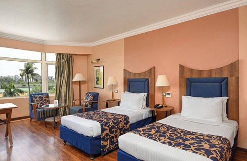 Ahmedabad City Centre Hotel | Cama Hotel