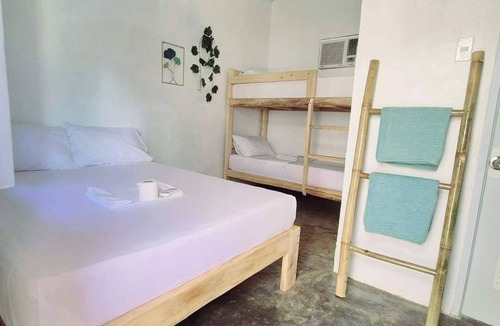 San Francisco Island Hostel | Camotes Backpackers Hostel