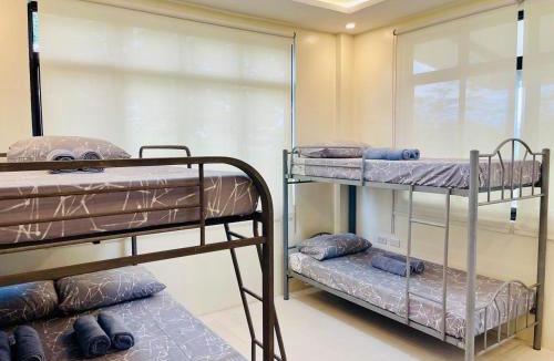 Alaminos Hostel | Camp J Staycation