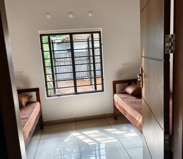 Aryad South House | Carmel Stay