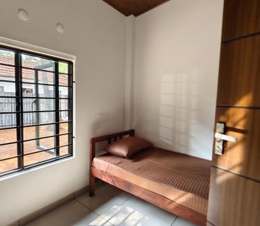Aryad South House | Carmel Stay