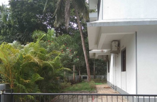 Benaulim Apartment | Casa 1 - Apartment with air conditioning, Hi speed internet to WFH