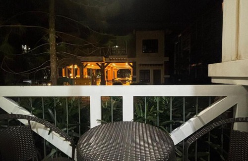 Silang Junction North Apartment | Casa Amara - Pine Suites, Tagaytay